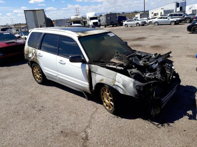 JF1SG69614H763818 - 2004 SUBARU FORESTER 2.5XT WHITE photo 4