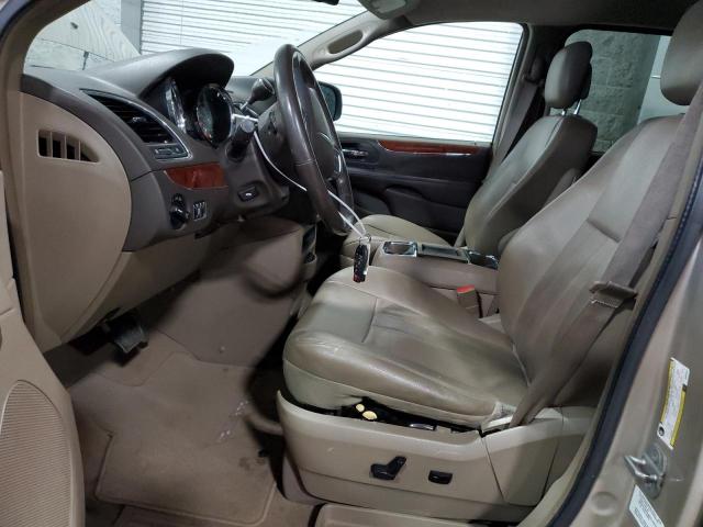2C4RC1CG5DR660267 - 2013 CHRYSLER TOWN & COU TOURING L TAN photo 7