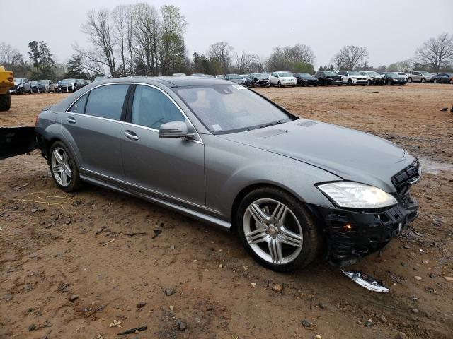 WDDNG7DB3DA514842 - 2013 MERCEDES-BENZ S 550 GRAY photo 4