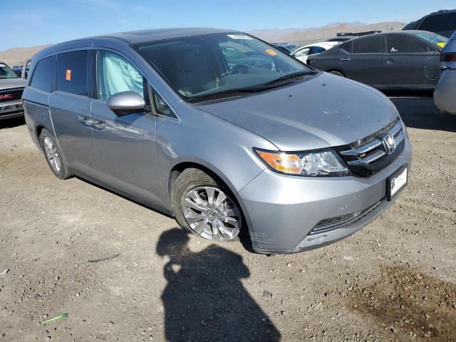 5FNRL5H63HB004013 - 2017 HONDA ODYSSEY EXL SILVER photo 4