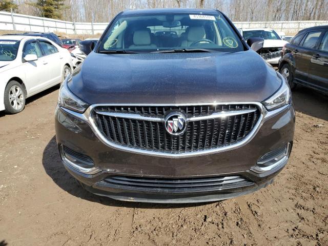 5GAERBKW2JJ246781 - 2018 BUICK ENCLAVE ESSENCE BROWN photo 5