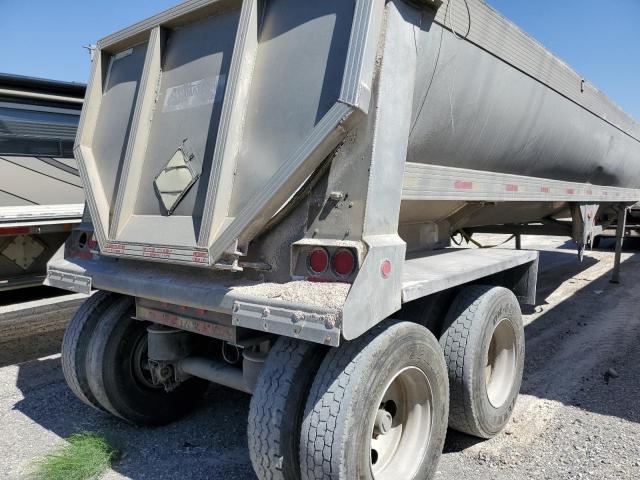 1E9EB39255L185206 - 2005 UTILITY TRAILER Silber Foto 6
