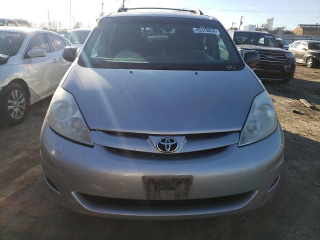 5TDZK23C68S189135 - 2008 TOYOTA SIENNA CE SILVER photo 5