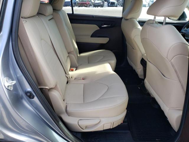 5TDGZRBH4MS144021 - 2021 TOYOTA HIGHLANDER XLE 灰色 照片 11