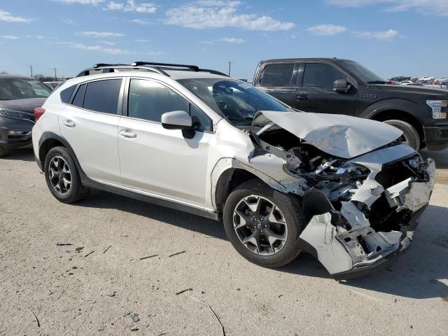 JF2GTACC6K8345945 - 2019 SUBARU CROSSTREK PREMIUM WHITE photo 4