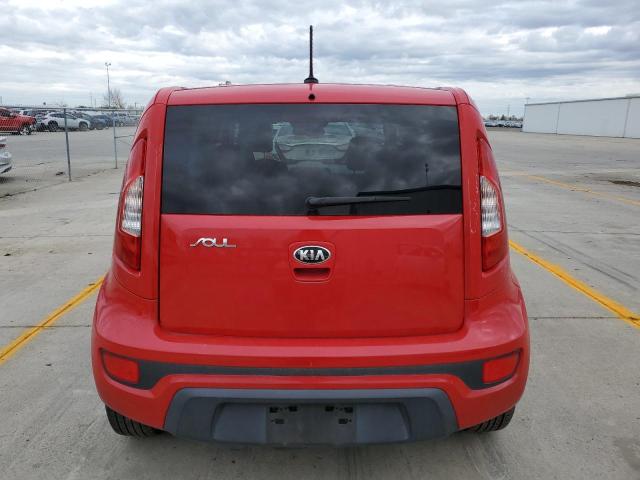 KNDJT2A57D7629124 - 2013 KIA SOUL RED photo 6