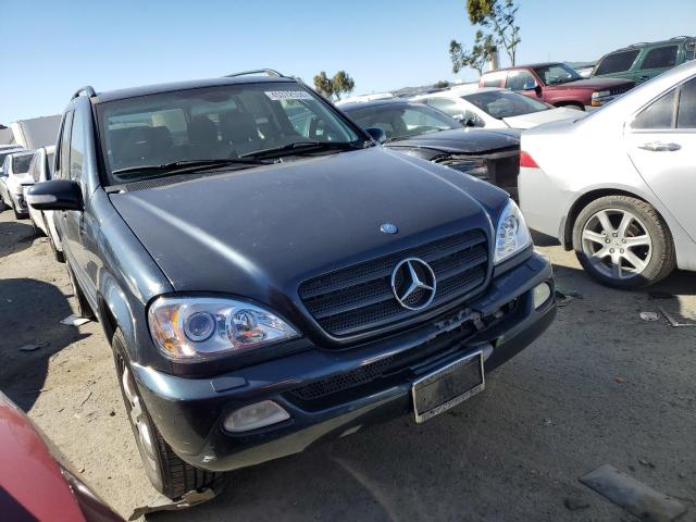 4JGAB57E34A462447 - 2004 MERCEDES-BENZ ML 350 BLUE photo 4