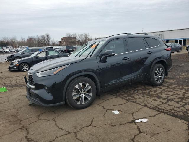 5TDHZRBH3NS255746 - 2022 TOYOTA HIGHLANDER XLE BLACK photo 1