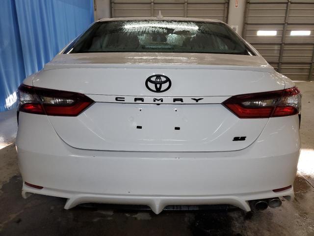 4T1G11AK6PU777024 - 2023 TOYOTA CAMRY SE NIGHT SHADE WHITE photo 6