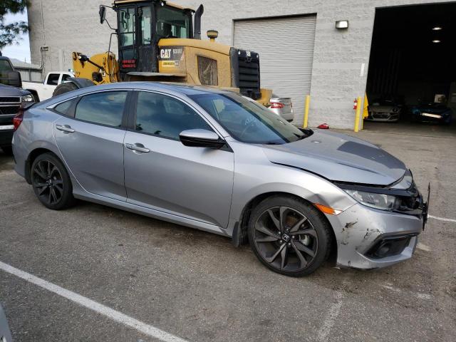 2HGFC2F88KH576610 - 2019 HONDA CIVIC SPORT 银色 照片 4