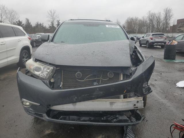 5TDDK3EH2BS066366 - 2011 TOYOTA HIGHLANDER LIMITED GRAY photo 5