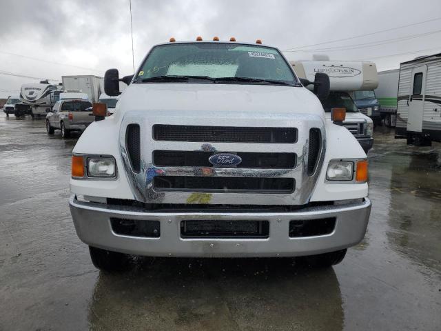 3FRNX65H48V660356 - 2008 FORD F650 SUPER DUTY WHITE photo 5