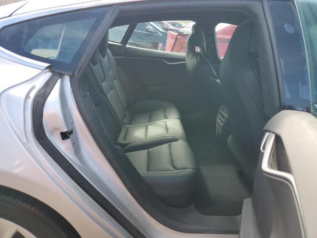 5YJSA1E23JF272440 - 2018 TESLA MODEL S Gümüş foto 10