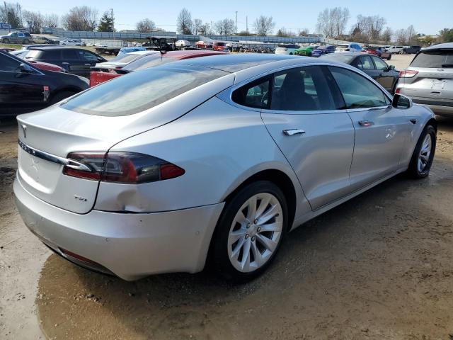 5YJSA1E23JF272440 - 2018 TESLA MODEL S Gümüş foto 3