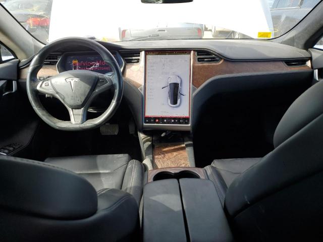 5YJSA1E23JF272440 - 2018 TESLA MODEL S Gümüş foto 8
