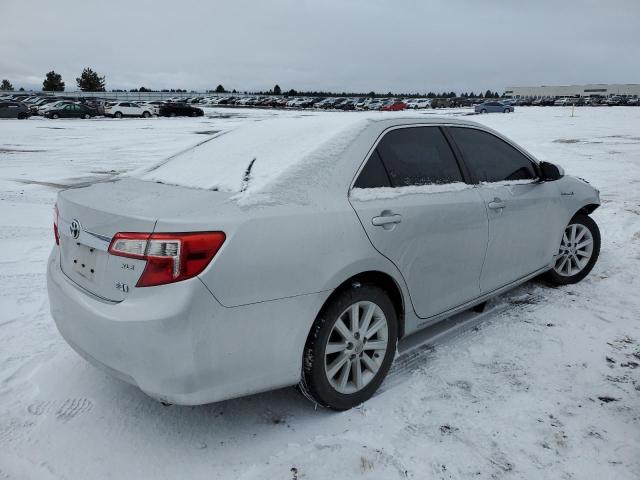 4T1BD1FK7EU137878 - 2014 TOYOTA CAMRY HYBRID SILVER photo 3