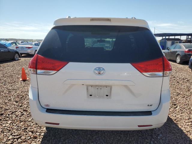 5TDKK3DC3DS382097 - 2013 TOYOTA SIENNA LE WHITE photo 6