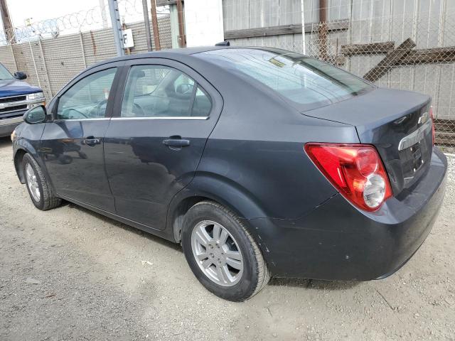 1G1JC5SH1D4168328 - 2013 CHEVROLET SONIC LT GRAY photo 2