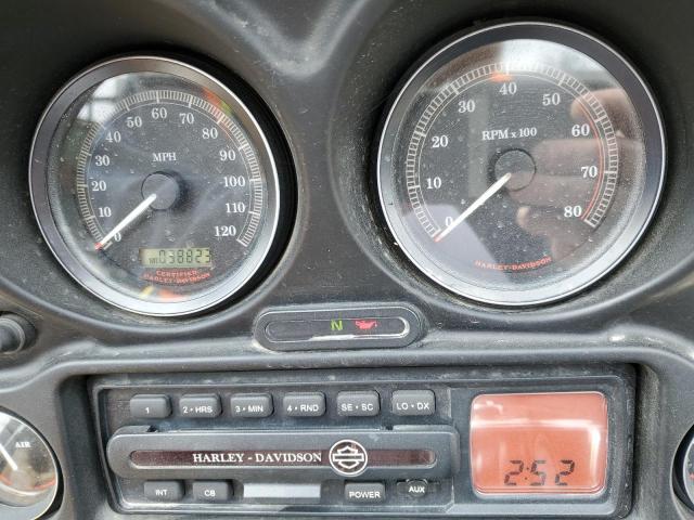 1HD1FCW125Y630727 - 2005 HARLEY-DAVIDSON FLHTCUI 黑色 照片 8