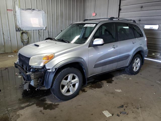 2004 TOYOTA RAV4, 