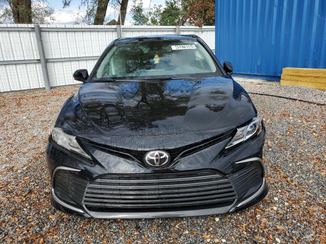 4T1C11AK4MU446209 - 2021 TOYOTA CAMRY LE BLACK photo 5