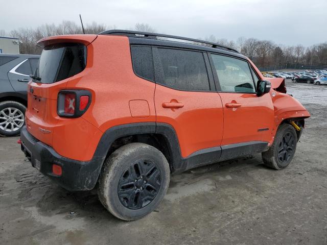 ZACCJBCB4JPH31724 - 2018 JEEP RENEGADE TRAILHAWK ORANGE photo 3