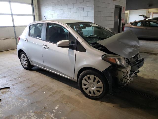 VNKKTUD31HA084127 - 2017 TOYOTA YARIS L SILVER photo 4