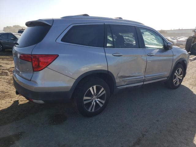 5FNYF6H62HB021300 - 2017 HONDA PILOT EXL SILVER photo 3