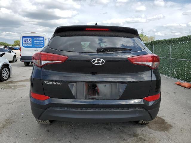 KM8J33A46JU804145 - 2018 HYUNDAI TUCSON SEL BLACK photo 6