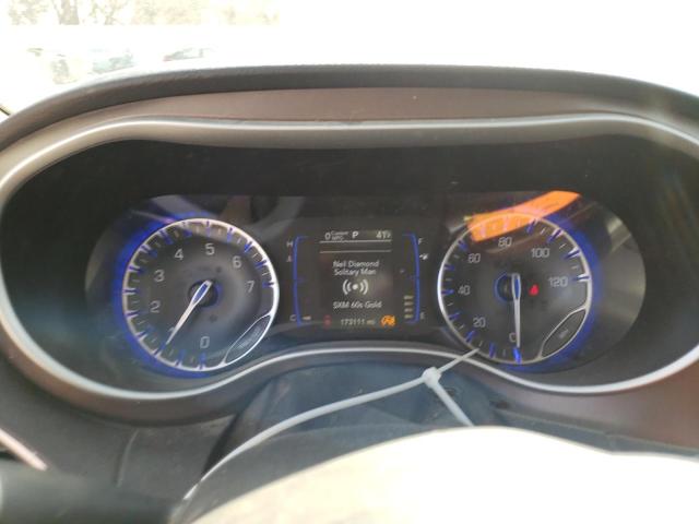 2C4RC1BGXJR144693 - 2018 CHRYSLER PACIFICA TOURING L WHITE photo 9