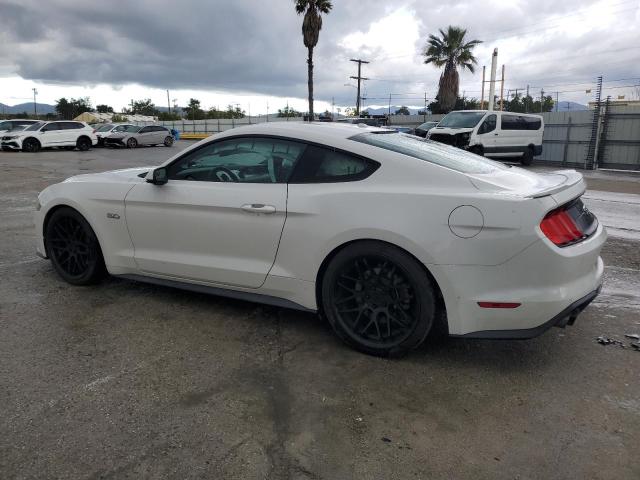 1FA6P8CF6J5143730 - 2018 FORD MUSTANG GT WHITE photo 2