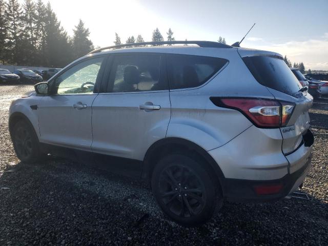 1FMCU9HD2JUC36314 - 2018 FORD ESCAPE SEL SILVER photo 2