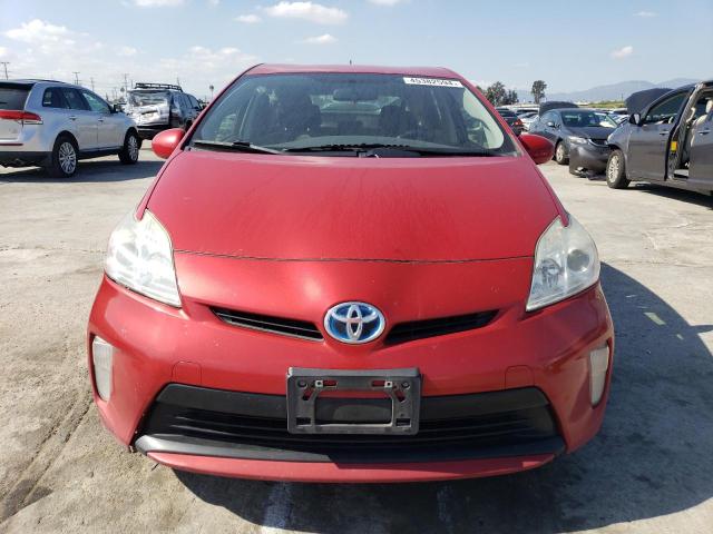 JTDKN3DU5F0473698 - 2015 TOYOTA PRIUS RED photo 5