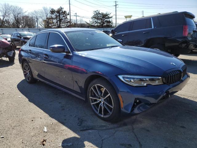 3MW5R7J00M8B51108 - 2021 BMW 330XI BLUE photo 4