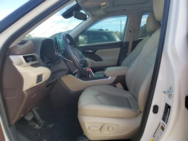 5TDGZRAH2MS058000 - 2021 TOYOTA HIGHLANDER XLE 白色 照片 7