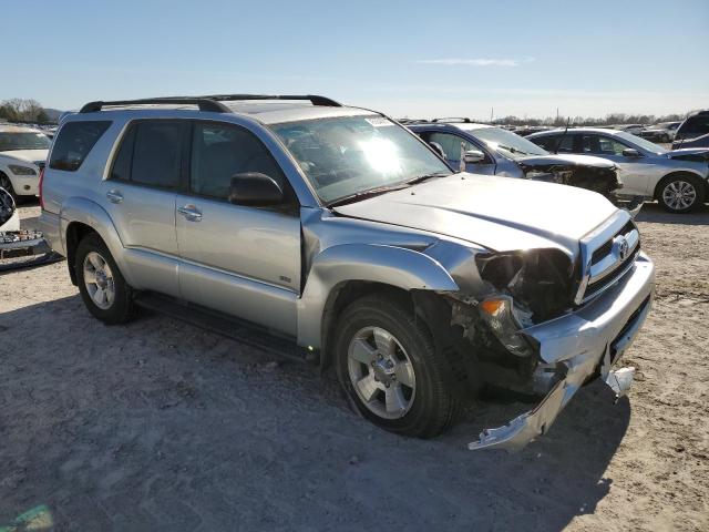 JTEZU14R68K002129 - 2008 TOYOTA 4RUNNER SR5 SILVER photo 4