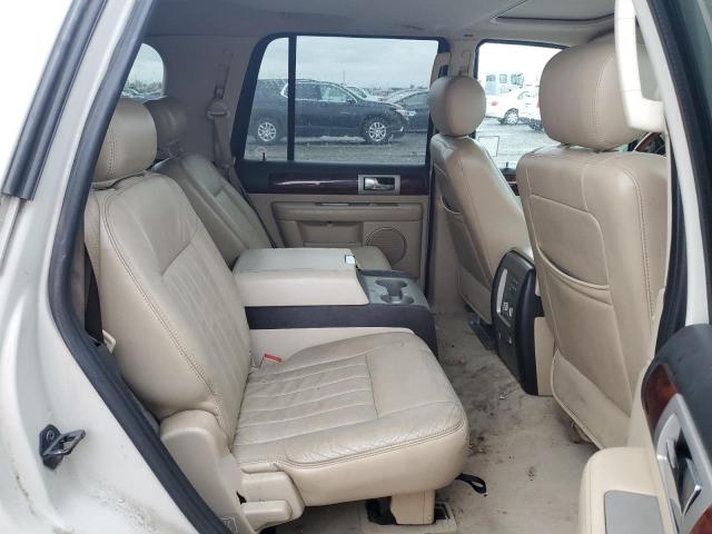 5LMFU27526LJ03366 - 2006 LINCOLN NAVIGATOR CREAM photo 11