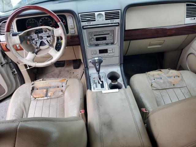 5LMFU27526LJ03366 - 2006 LINCOLN NAVIGATOR კრემისფერი ფოტო 8