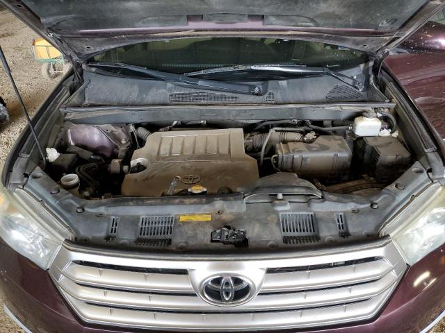 5TDBK3EH4CS170334 - 2012 TOYOTA HIGHLANDER BASE MAROON photo 12