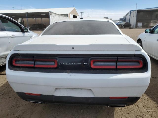 2C3CDZAG4LH105498 - 2020 DODGE CHALLENGER SXT WHITE photo 6