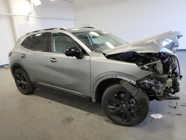 LRBFZPE40RD044847 - 2024 BUICK ENVISION ESSENCE Մոխրագույն լուսանկար 4