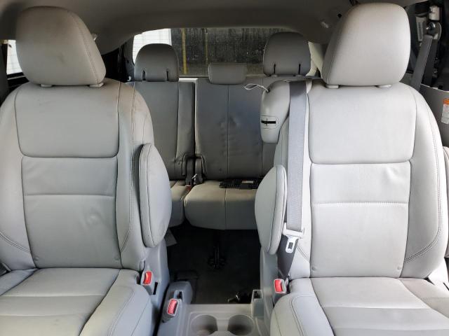 5TDYZ3DC0HS803804 - 2017 TOYOTA SIENNA XLE BLACK photo 10