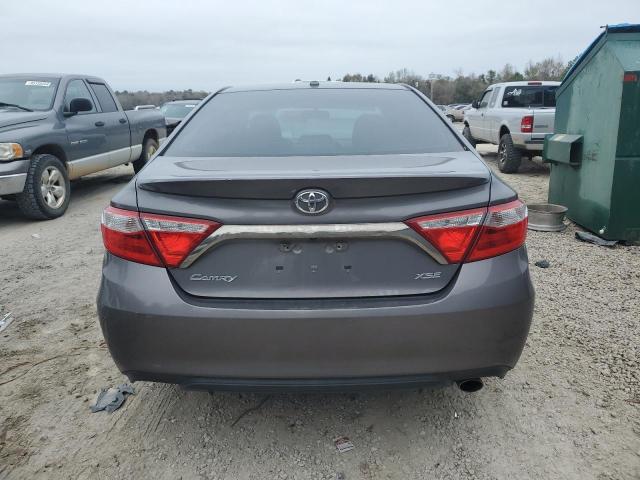 4T1BF1FK0HU644782 - 2017 TOYOTA CAMRY LE GRAY photo 6