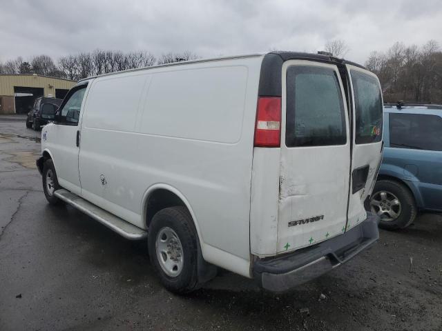 1GTW7AFF1G1906914 - 2016 GMC SAVANA G2500 WHITE photo 2