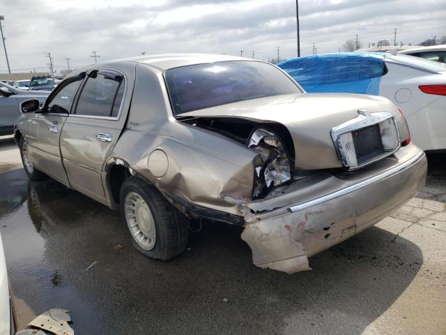 1LNHM81WX1Y710773 - 2001 LINCOLN TOWN CAR EXECUTIVE TAN photo 2