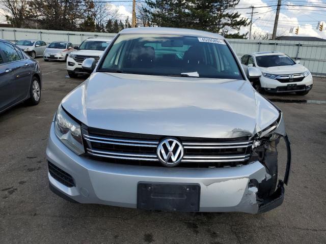 WVGAV3AX2EW560363 - 2014 VOLKSWAGEN TIGUAN S SILVER photo 5