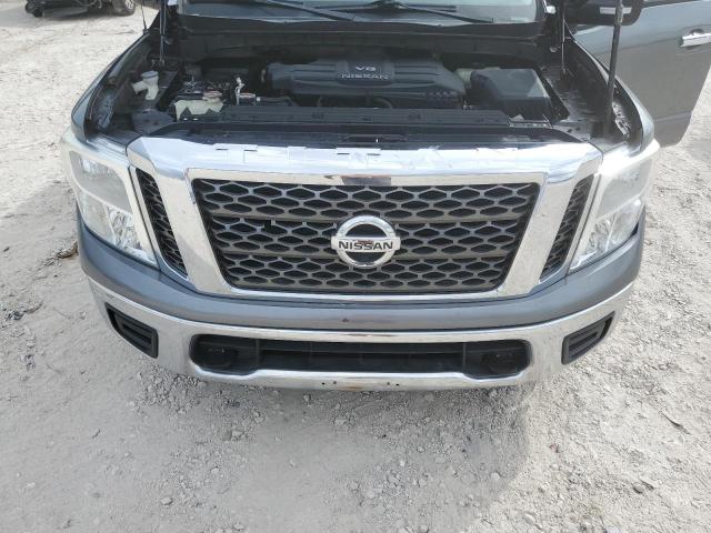 1N6AA1EJ1HN532037 - 2017 NISSAN TITAN S GRAY photo 11