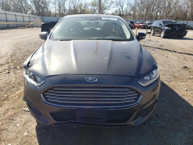 3FA6P0H71FR136658 - 2015 FORD FUSION SE GRAY photo 5