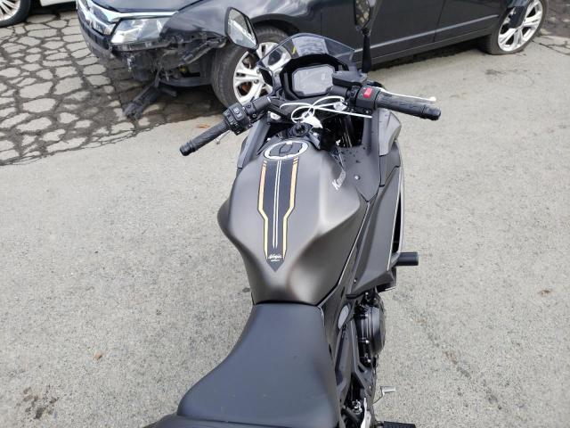 ML5EXER18PDA81016 - 2023 KAWASAKI EX650 R BLACK photo 5