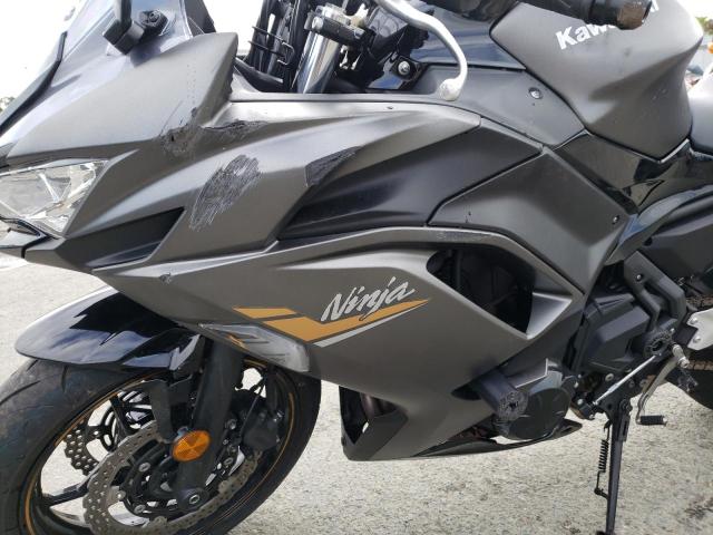 ML5EXER18PDA81016 - 2023 KAWASAKI EX650 R BLACK photo 9